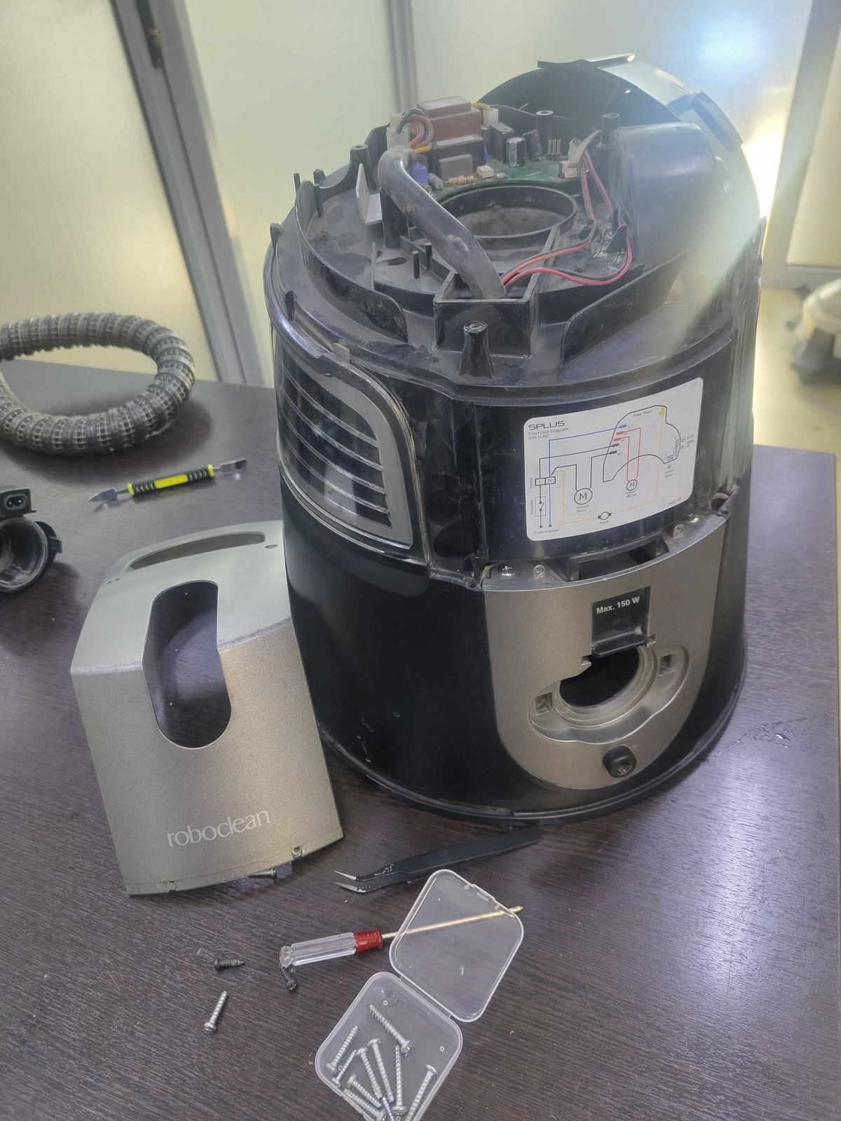 Очиститель воздуха Dyson в разборе